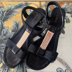 Alfani - Cute black sandals with metallic detail